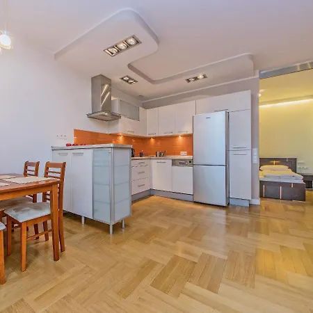 Comfort Apartments Chopina